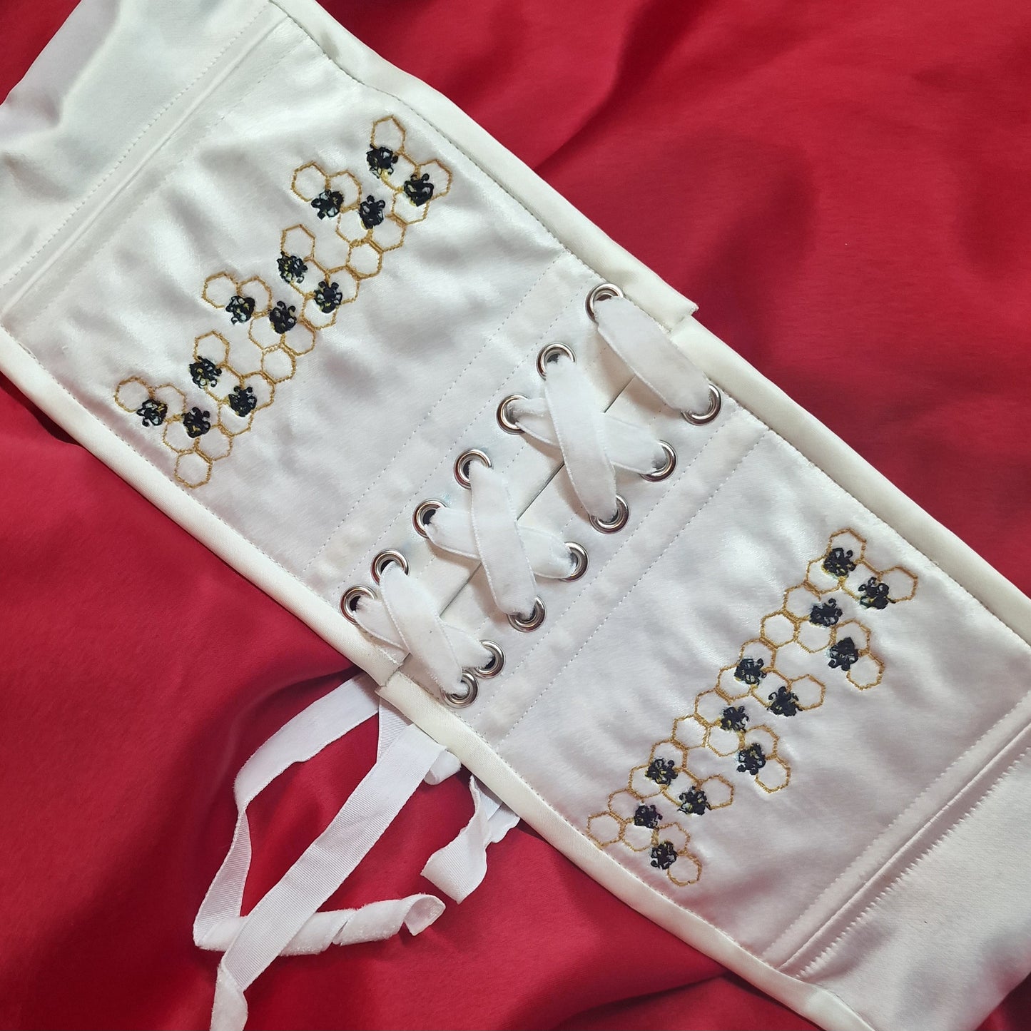 The Hive (Tina Maria) Corset Belt - Classic