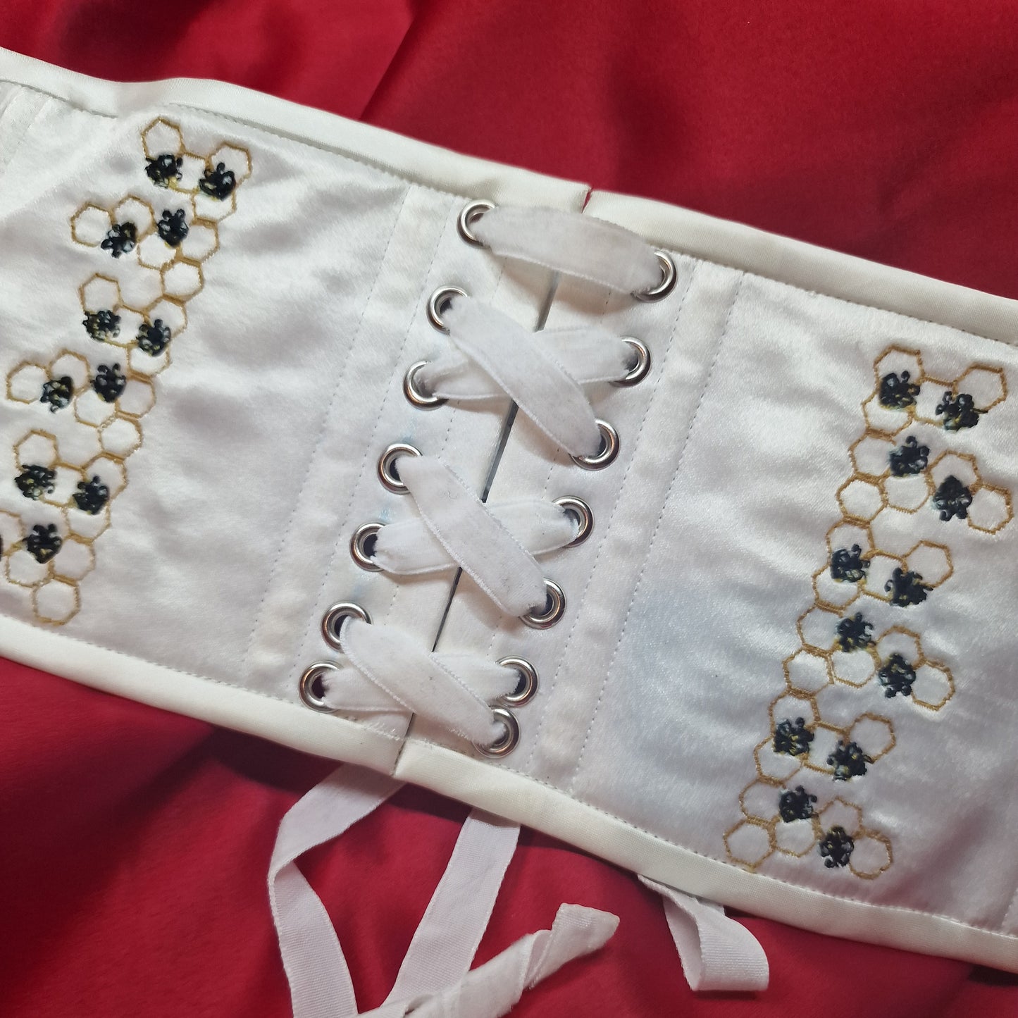 The Hive (Tina Maria) Corset Belt - Classic